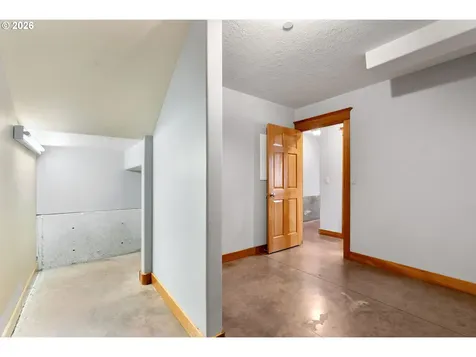 1510 Lincoln Street Hood River OR 97031