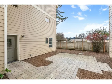 1510 Lincoln Street Hood River OR 97031