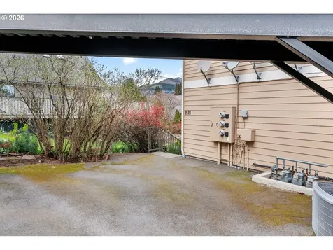1510 Lincoln Street Hood River OR 97031