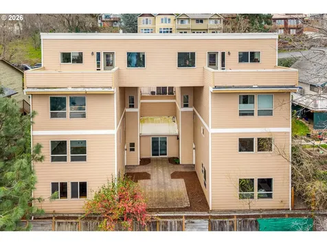 1510 Lincoln Street Hood River OR 97031