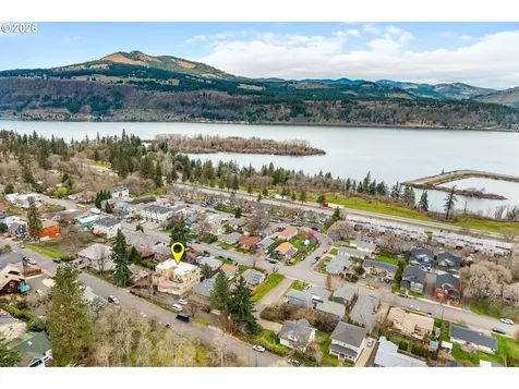 1510 Lincoln Street Hood River OR 97031