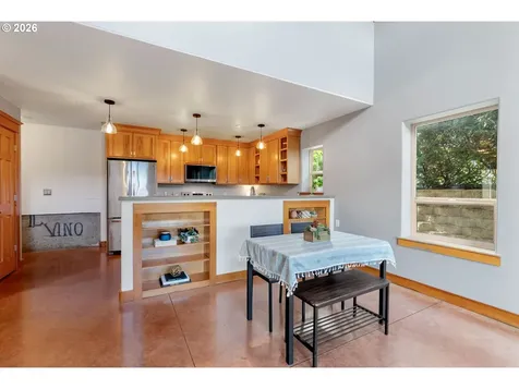 1510 Lincoln Street Hood River OR 97031
