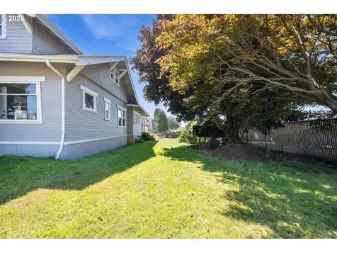 3407 3rd Street Tillamook OR 97141