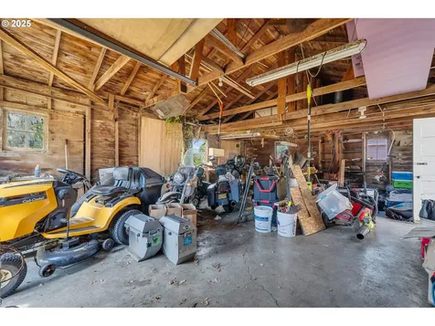 3407 3rd Street Tillamook OR 97141