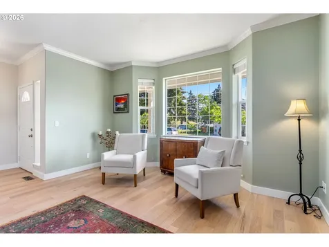 1540 22nd Street Hood River OR 97031