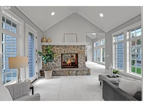 8711 NW Terraceview Court Portland OR 97229