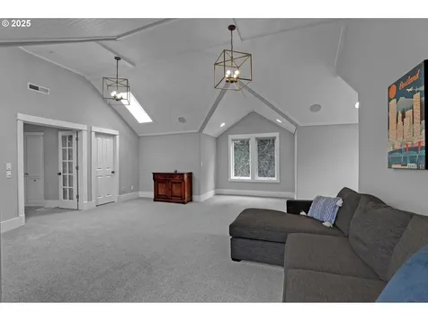8711 NW Terraceview Court Portland OR 97229