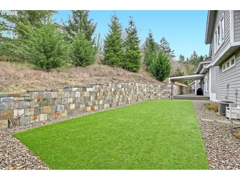 8711 NW Terraceview Court Portland OR 97229