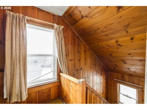 241 Hillside Avenue Klamath Falls OR 97601