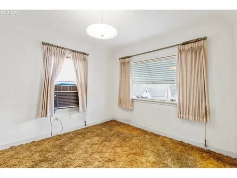 241 Hillside Avenue Klamath Falls OR 97601