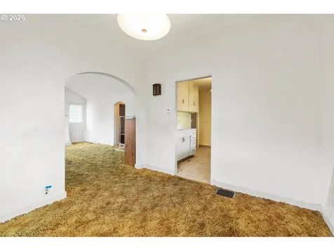 241 Hillside Avenue Klamath Falls OR 97601