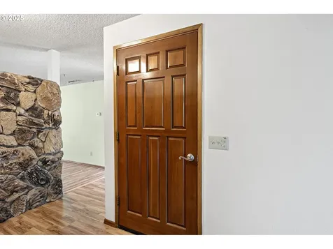 1580 Robertson Bridge Road Grants Pass OR 97526