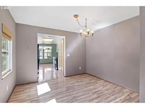 1580 Robertson Bridge Road Grants Pass OR 97526