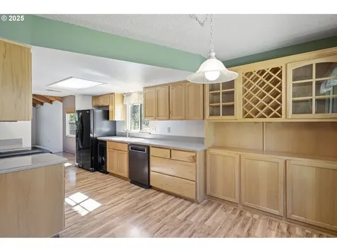 1580 Robertson Bridge Road Grants Pass OR 97526