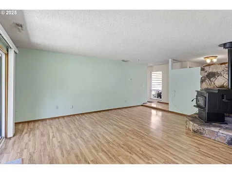 1580 Robertson Bridge Road Grants Pass OR 97526