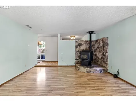 1580 Robertson Bridge Road Grants Pass OR 97526
