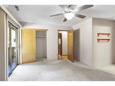 1580 Robertson Bridge Road Grants Pass OR 97526