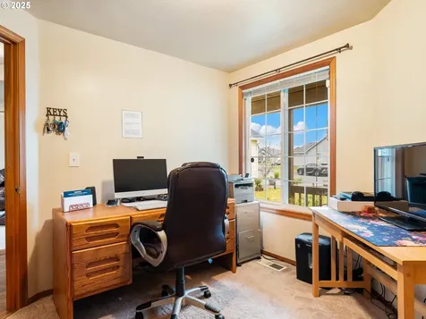 7804 NE 163rd Avenue Vancouver WA 98682