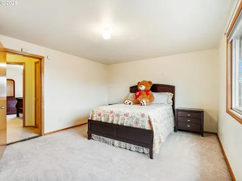 7804 NE 163rd Avenue Vancouver WA 98682