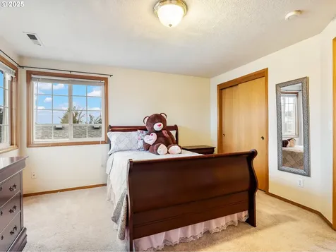 7804 NE 163rd Avenue Vancouver WA 98682