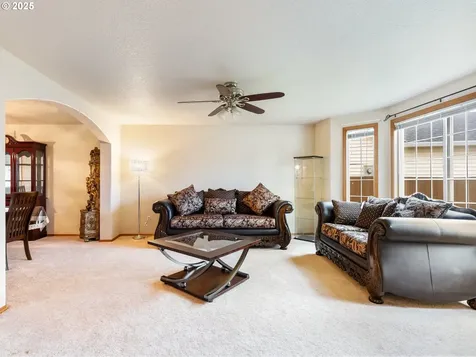 7804 NE 163rd Avenue Vancouver WA 98682