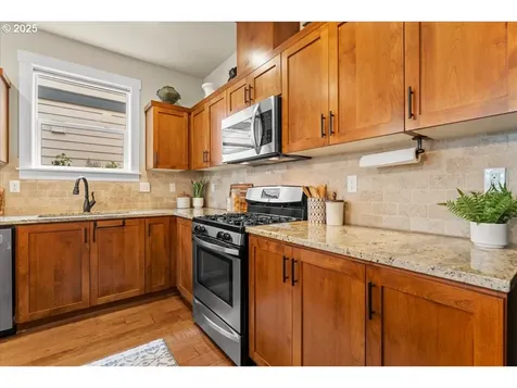 517 SW 199th Avenue Beaverton OR 97006