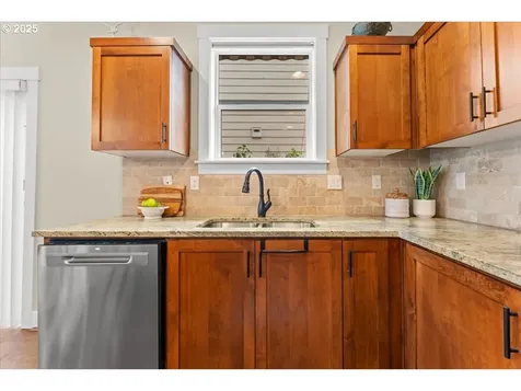 517 SW 199th Avenue Beaverton OR 97006