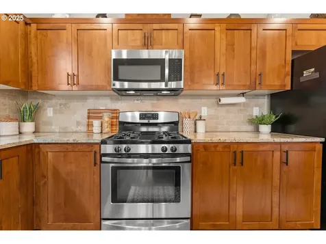 517 SW 199th Avenue Beaverton OR 97006