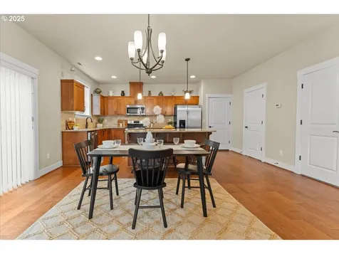 517 SW 199th Avenue Beaverton OR 97006