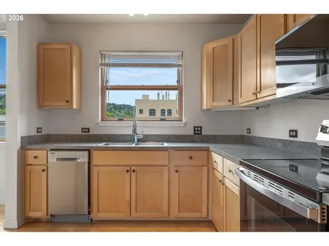 1134 SW Jefferson Street Portland OR 97201
