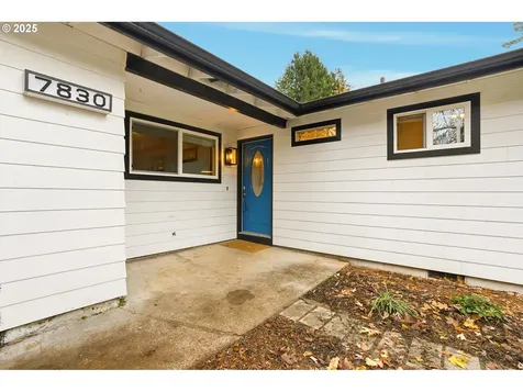 7830 SW Hemlock Street Portland OR 97223