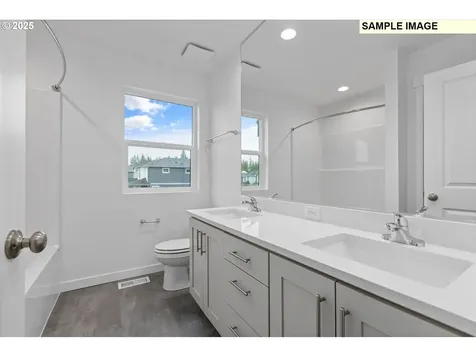 18709 NE 41st Avenue Vancouver WA 98686