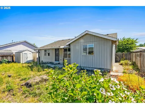 1222 Laurel Court Sweet Home OR 97386