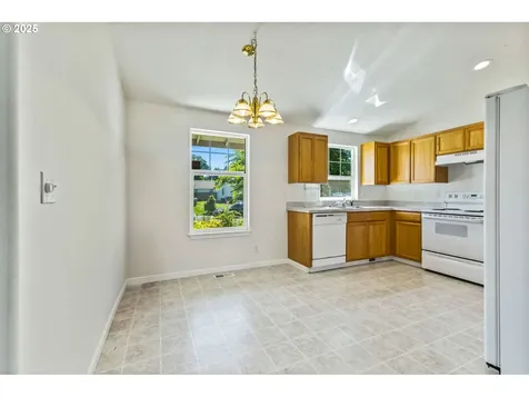 1222 Laurel Court Sweet Home OR 97386