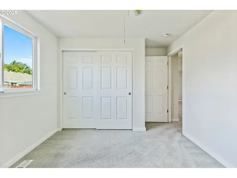 1222 Laurel Court Sweet Home OR 97386