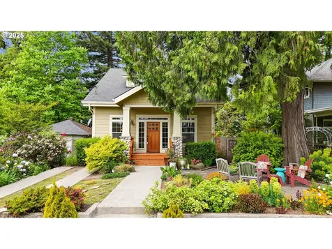 7033 N Portsmouth Avenue Portland OR 97203