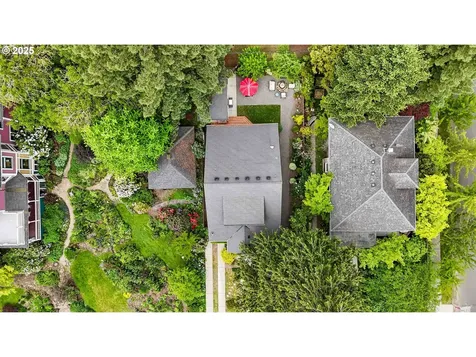 7033 N Portsmouth Avenue Portland OR 97203
