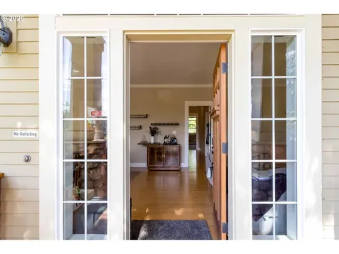 7033 N Portsmouth Avenue Portland OR 97203
