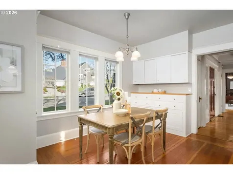 2806 NE Alameda Street Portland OR 97212