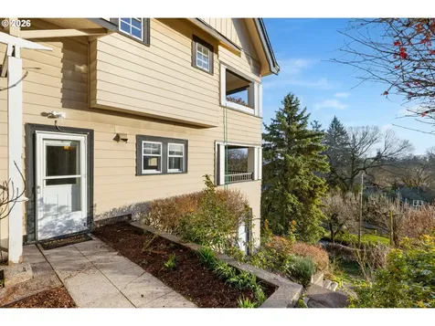 2806 NE Alameda Street Portland OR 97212