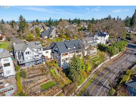 2806 NE Alameda Street Portland OR 97212