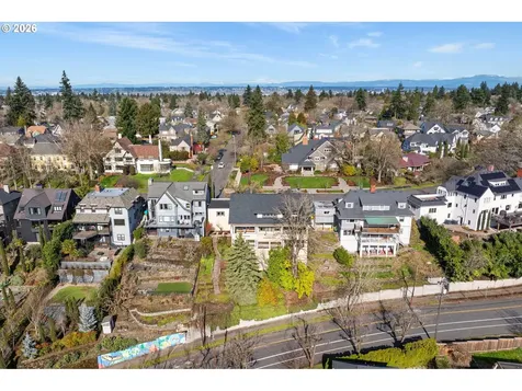 2806 NE Alameda Street Portland OR 97212