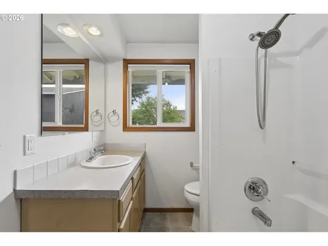 302 Insel Road Woodland WA 98674