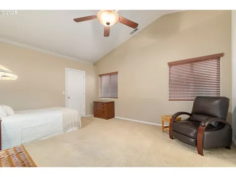 28 Honer Loop Creswell OR 97426