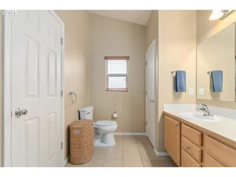 28 Honer Loop Creswell OR 97426