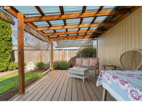 28 Honer Loop Creswell OR 97426