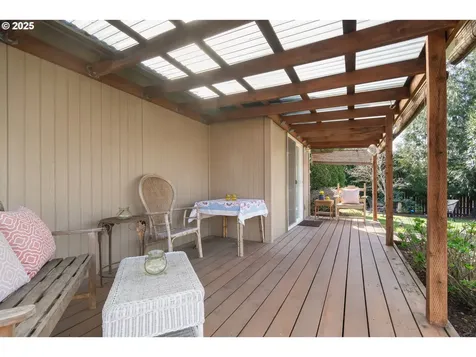 28 Honer Loop Creswell OR 97426
