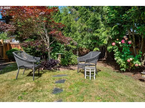 28 Honer Loop Creswell OR 97426