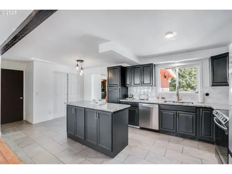 20935 SW Anthony Court Beaverton OR 97003