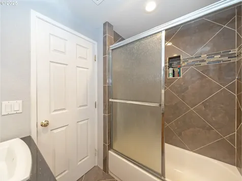 236 S 5th Avenue Cornelius OR 97113